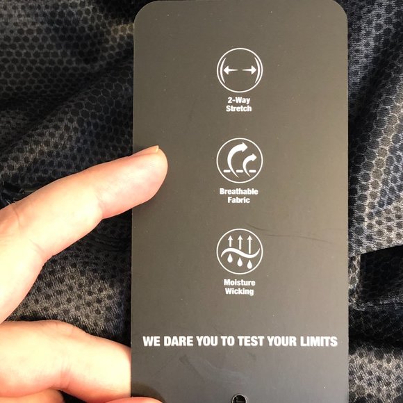 TAPOUT Shirt Men's Small Wrestling Black Logo MMA WWE TPM216B Moisture Wicking - Picture 9 of 10